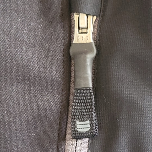 Gap - Picture 4 of 12